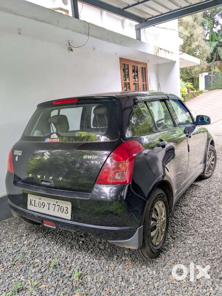 Maruti Suzuki Swift 2006 Petrol 119000 Km Driven