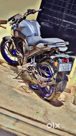 Yamaha fzs virsion 0.4 very good condition