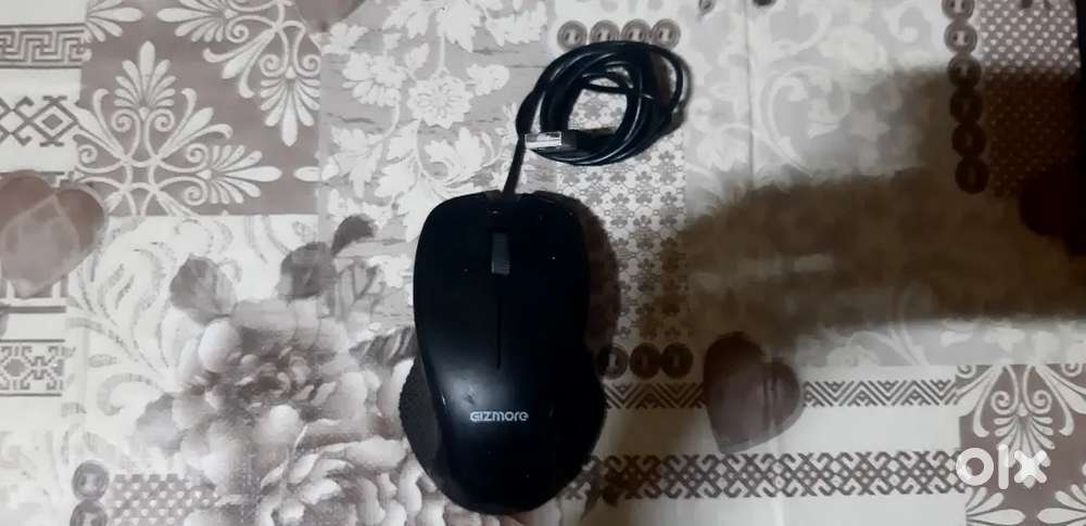 Key board foxin and mouse and two light