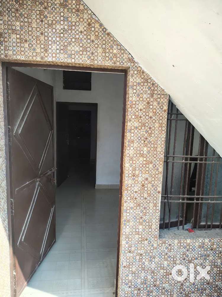 Flat available for rent