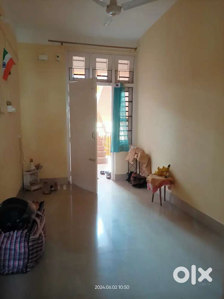 2 Room part available near Downtown Hospital, Dispur
