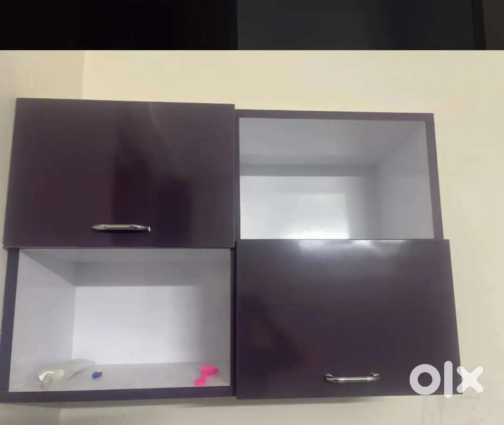 Bóok shelf wooden