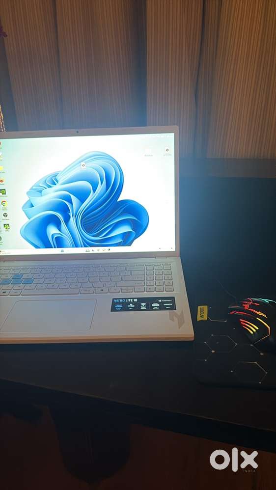 Selling barely used Nitro Lite 16 i7 GamingNvediagc