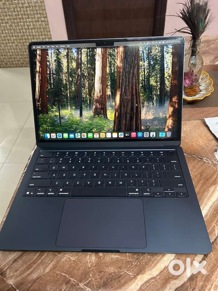 Macbook Air M4 excellent condition