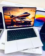 ( Mac huB ) Macbook M2 Pro - Chip - 14 inchs