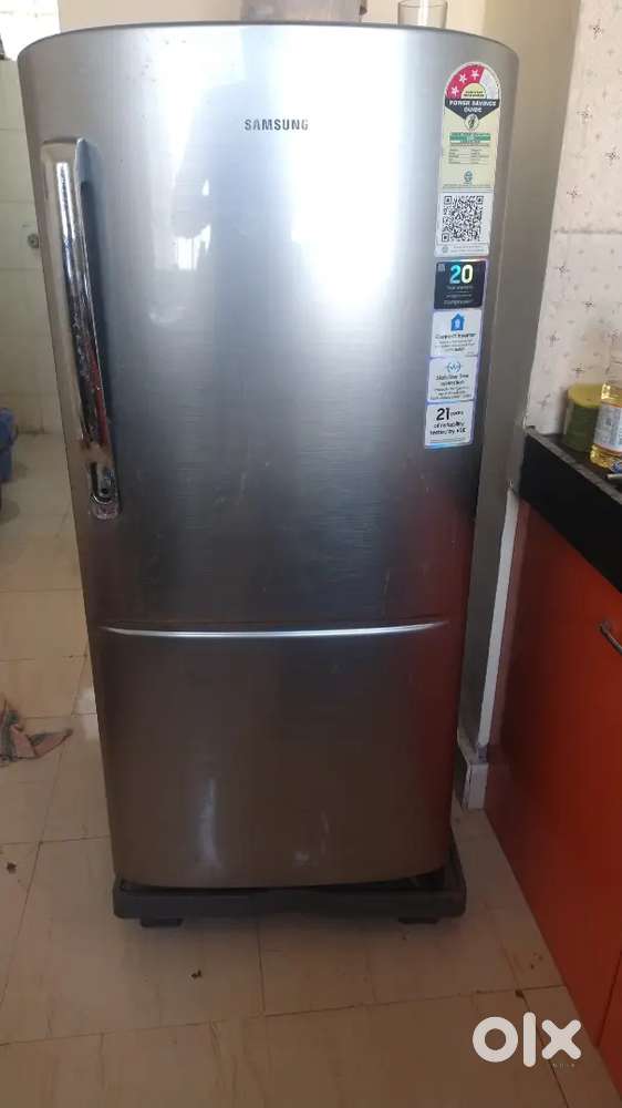 fridge and washing machine