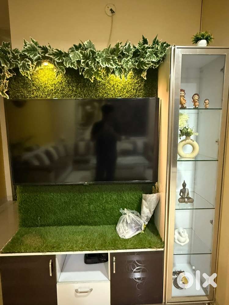 Tv unit for sale very good condition