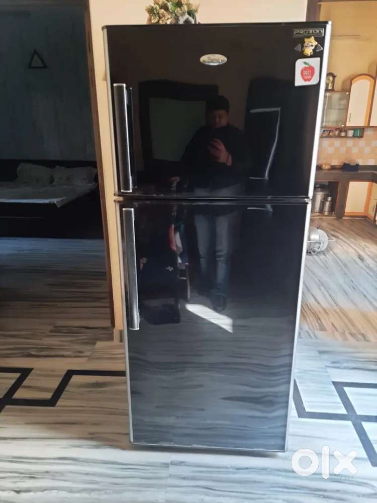 LG fridge/ LG washingMachine