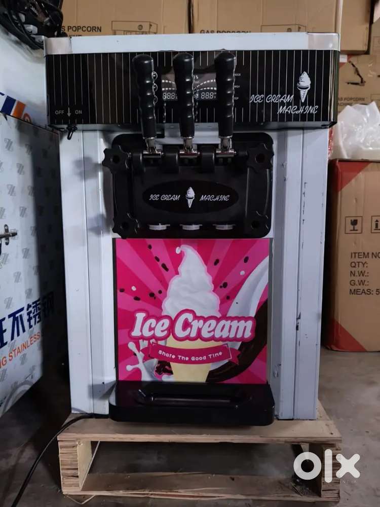 SOFTY ICE CREAM MACHINE