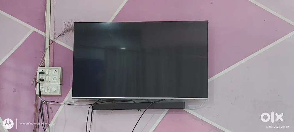 Cel my TCL t v 2 year old 50 inch all good condition