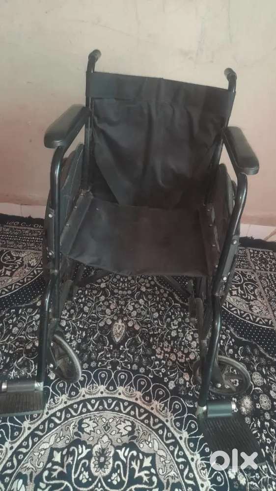 Wheel chair
