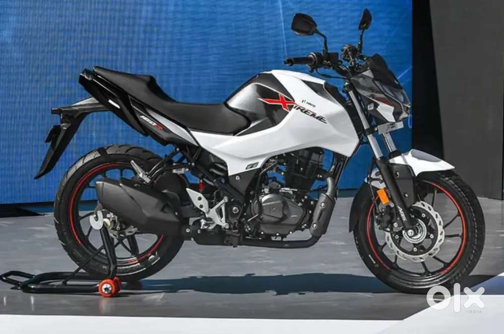 Hero Xtreme 160R 2V (22/24 Model) Only 10000 km  Excellent Condition