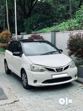 Toyota Etios Liva 2015