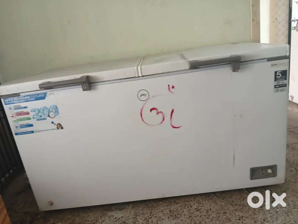 Deep freezer
