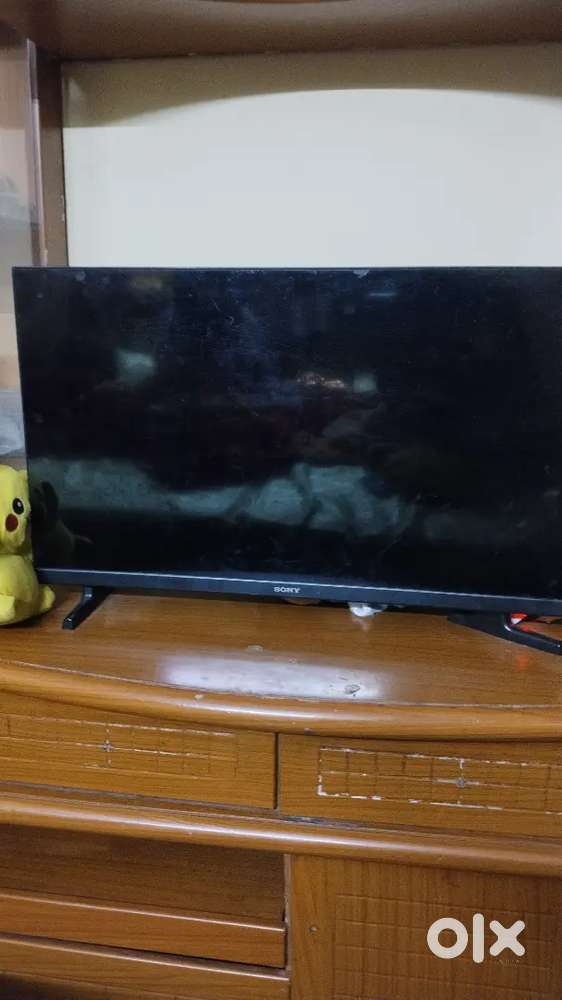 Led 32 ich sony led 1 year old smart tv