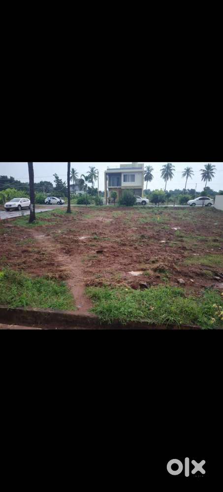 Plot for sale 165 Sq yards