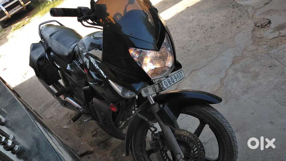 Superb Engine 223 cc Karizma 2014 3rd owner