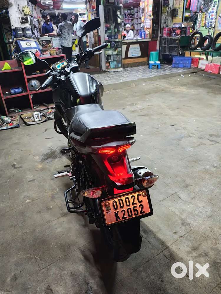 TVS RAIDER Black colour WITH GOOD CONDITION