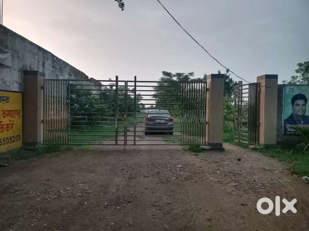 Plots in Chhatikra Vrindavan