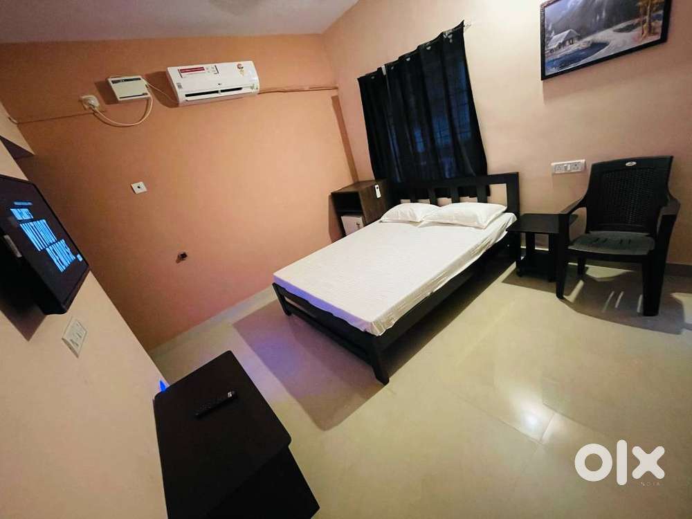 Fully Furnished COUPLE Friendly AC Rooms Backup Inverter Solar Water