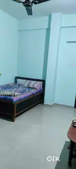 Female Flatmate required