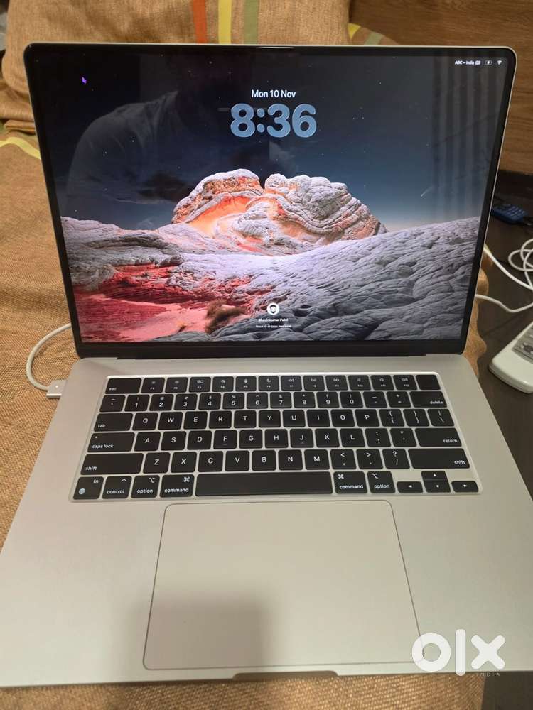 Apple macbook air m2