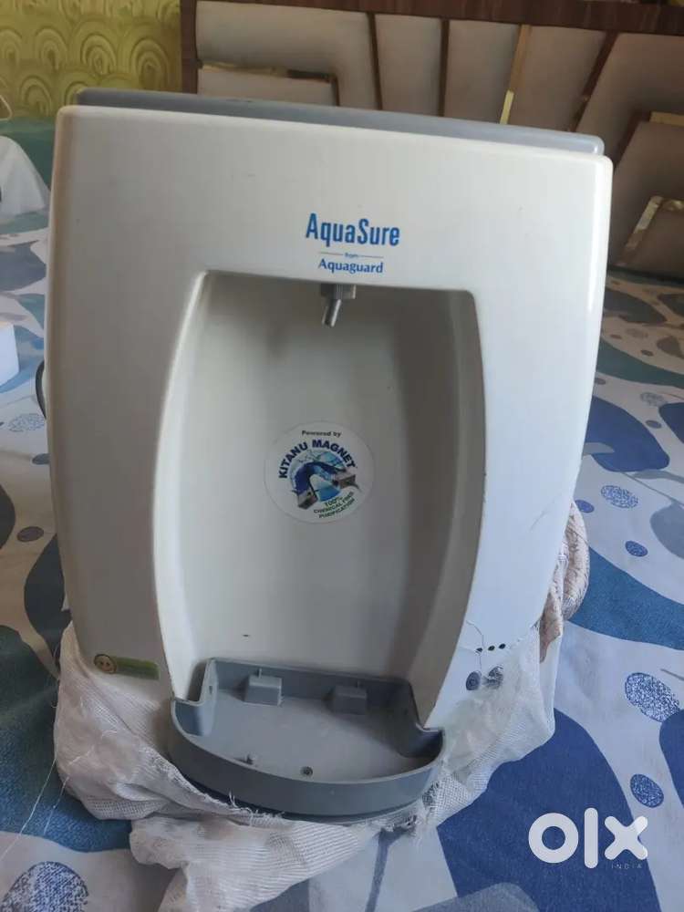Water purifier of aqua guard
