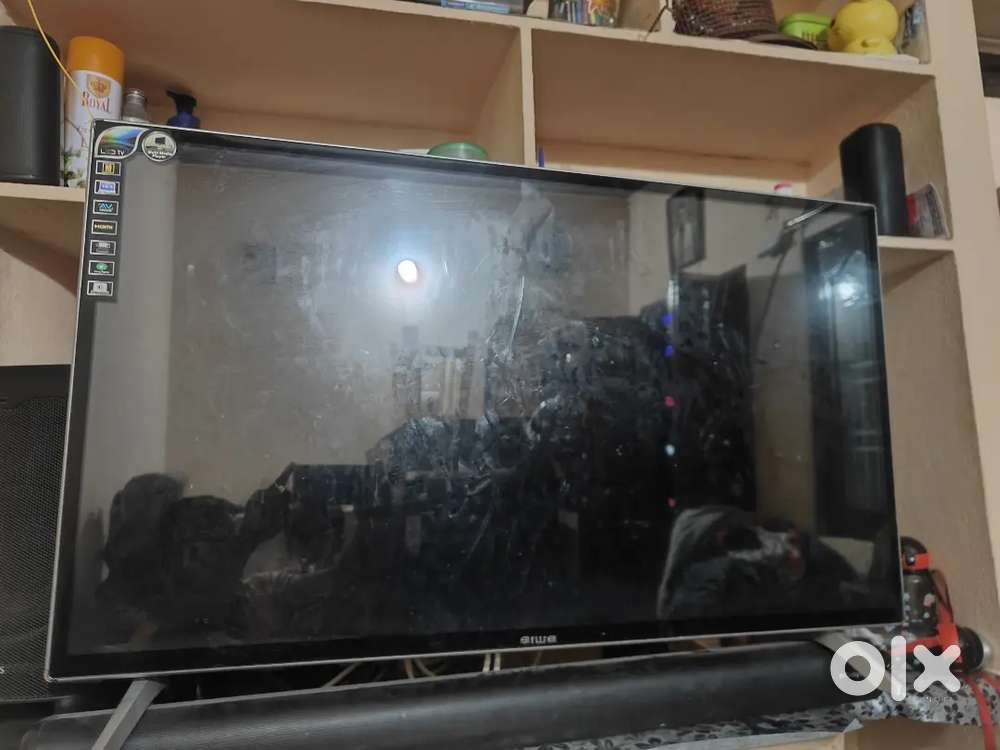 Aiwa 43 inches smart android tv