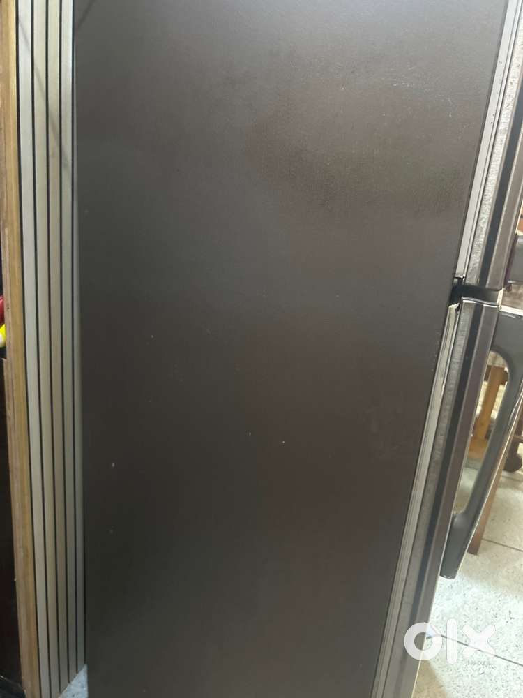 Samsung 261  lt double door refregirator