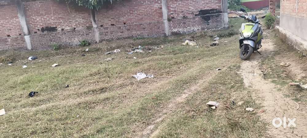 3.5 katha bus stand more