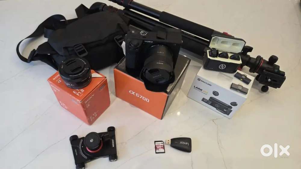 Sony Alpha A6700 Mirrorless Camera W Sony 16-50mm Lens Sony 11mm Lens