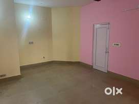 380/5 Channi Himnat Floor for rent 1st floor