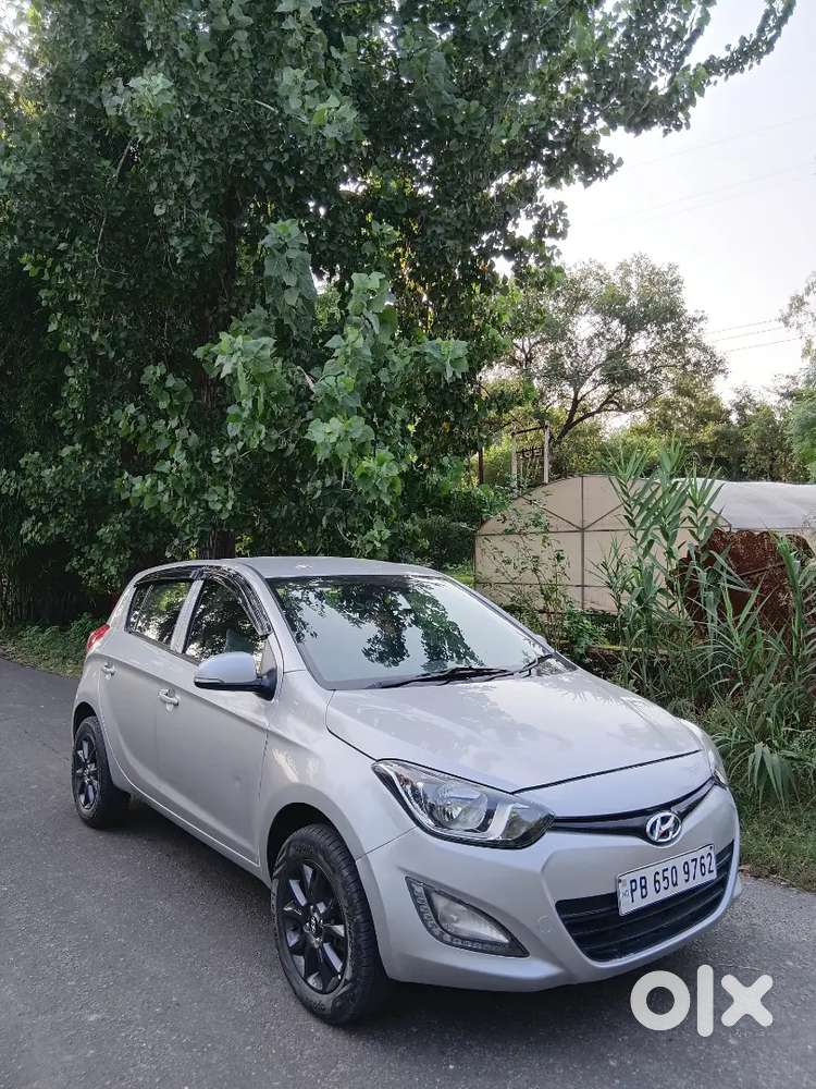 Hyundai i20 2012 6 Gear Diesel Well Maintained