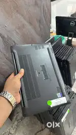 *Dell Latitude 7400 Touch i7*