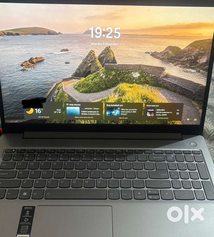 Lenovo IdeaPad Slim 3 , 12th Gen IntelCore i5-12450H 14 month warranty