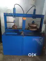 Paper plate machine