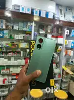*Poco X7 Pro 5G Details*
- *RAM:* 8GB
- *Storage:* 256GB