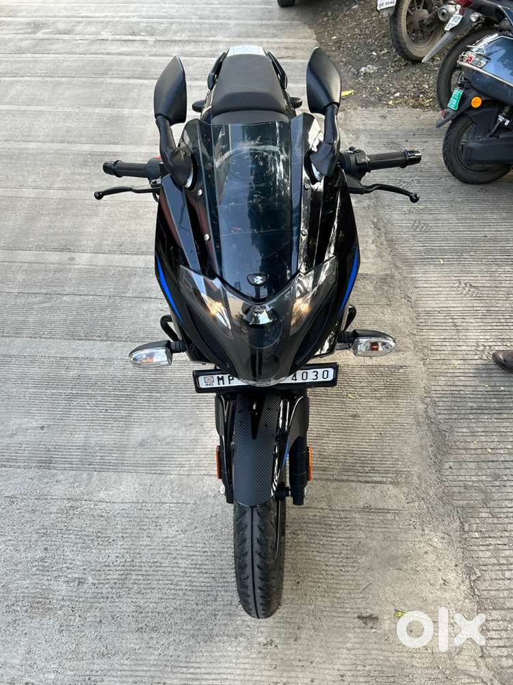 Bajaj pulsar 220 f