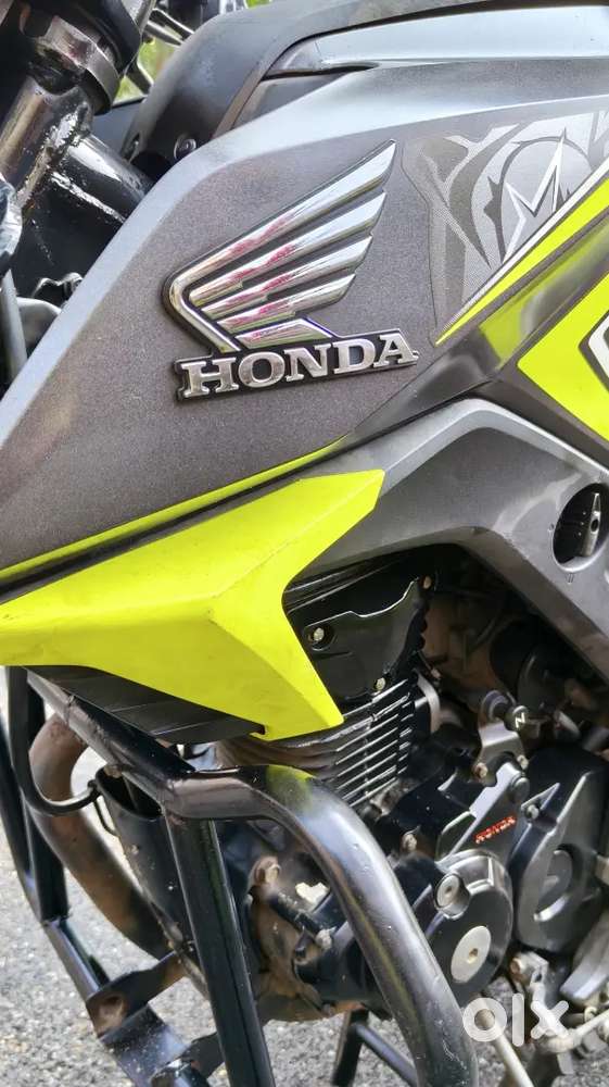 HONDA CB HORNET 160R LIMITED EDITION ₹57999/-