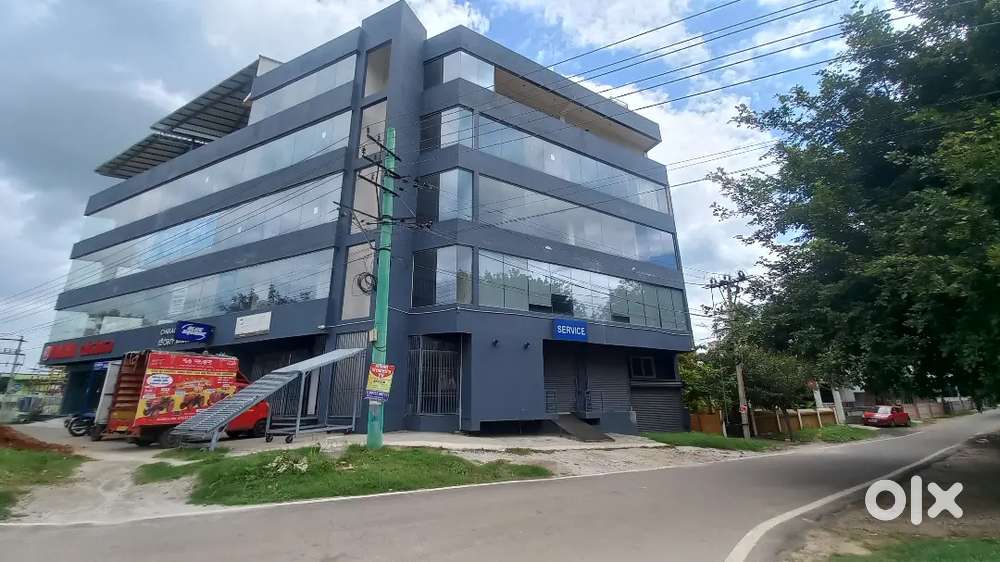 Commerical Building for Rent