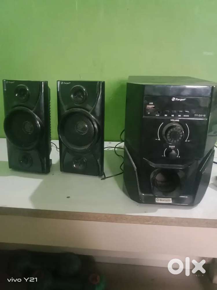 Target home theatre 2.1 good condition