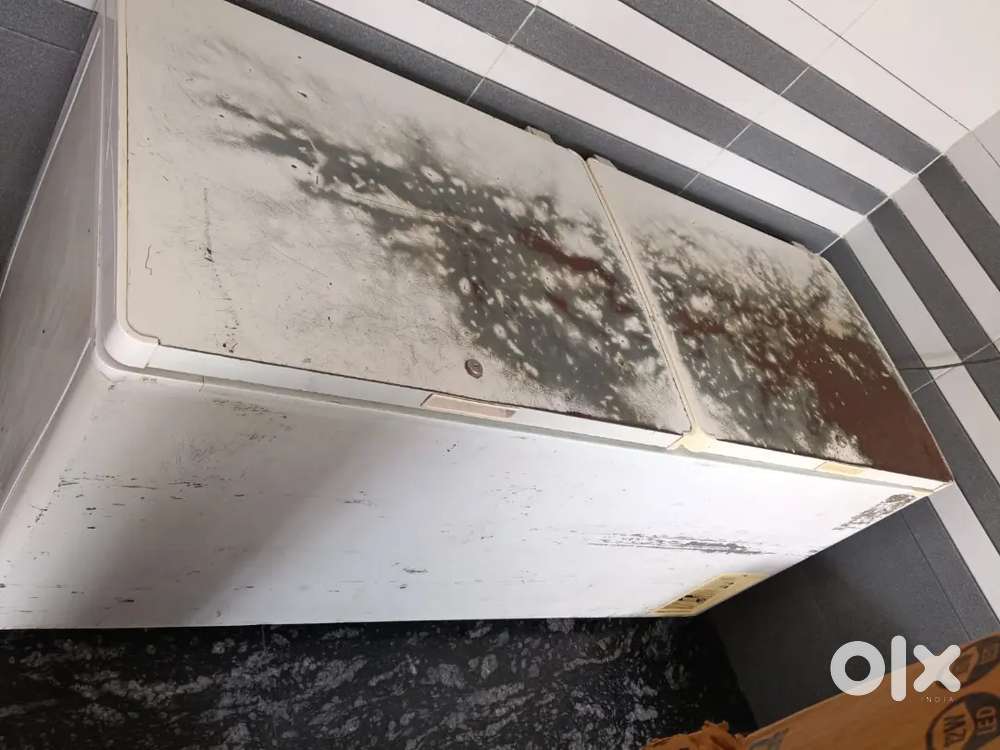 Voltas deep fridge