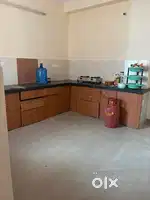 8000 rent 1 room