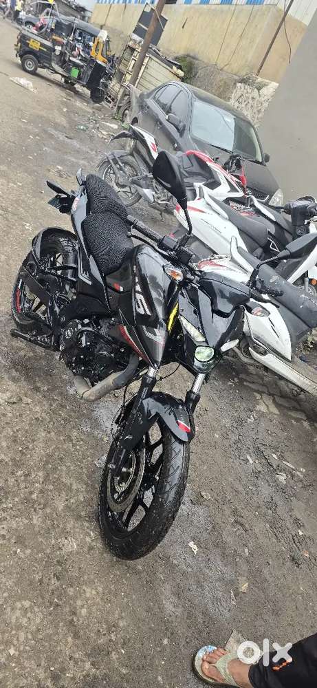 The bike zone nashik sarda circle with exchange offer available