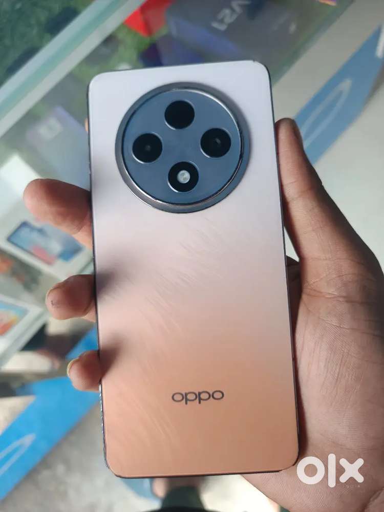 F27 5g Ram 8+4GB Storage256GB neatcondition Box charger bill available