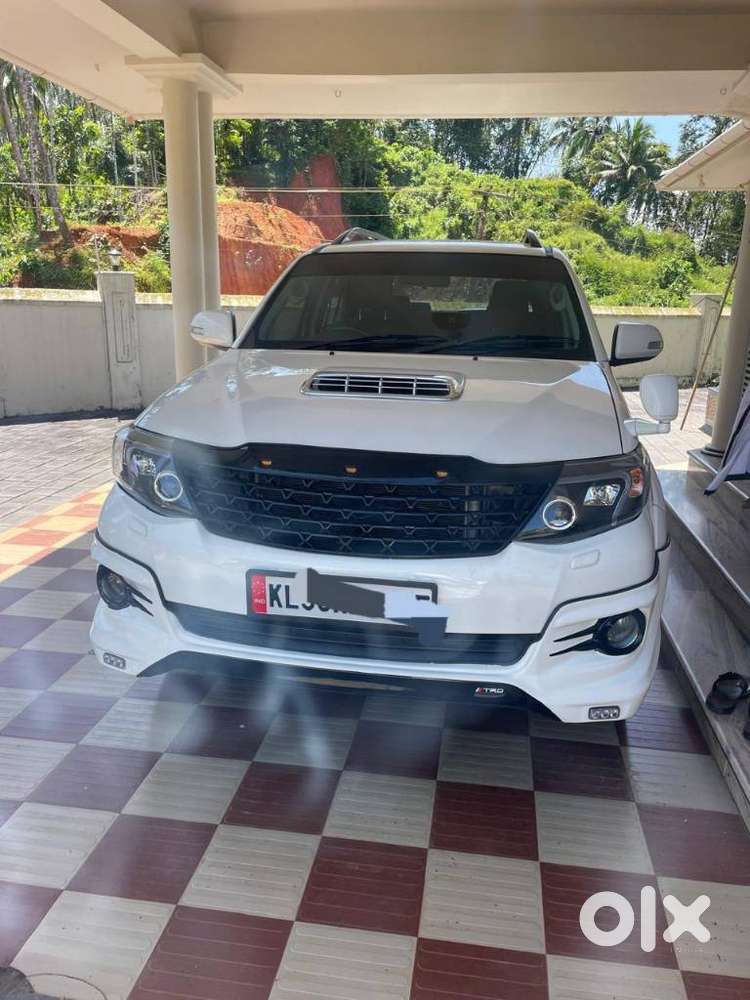 Toyota Fortuner 2011-2016 4x4 AT, 2015, Diesel
