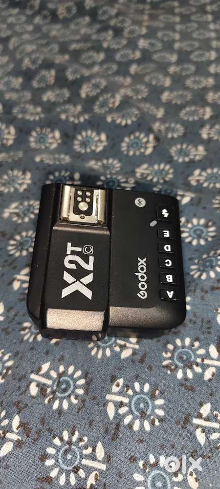 Camera & lense / Trigger