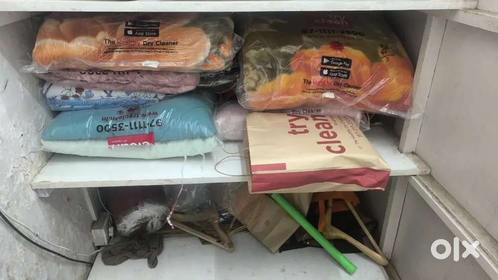 Sector 86 gurgaon sky court society pickup delivery boy in drycleaning