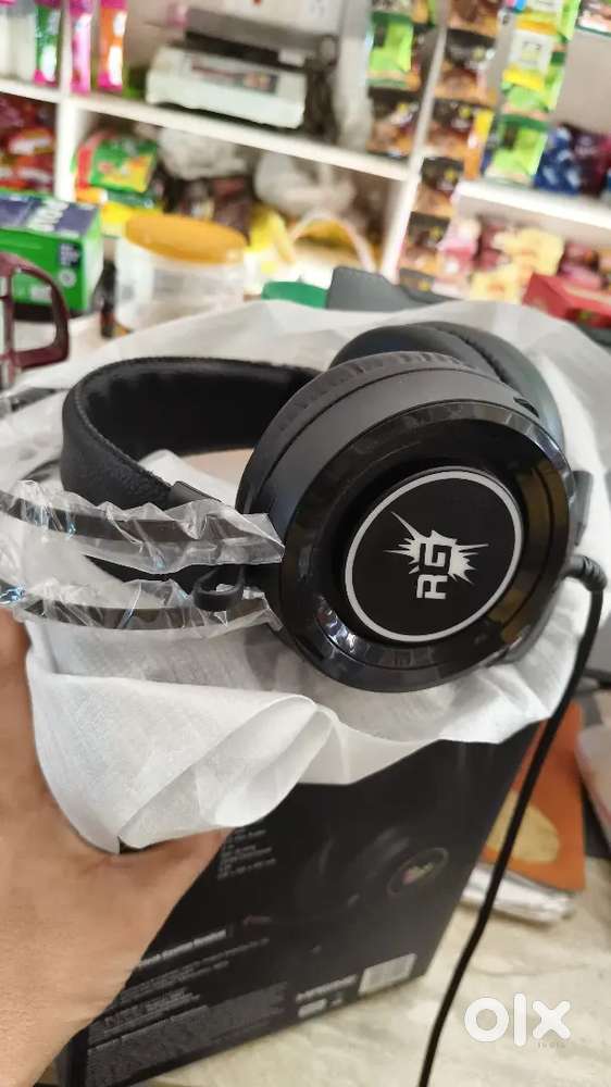 Soundbar,keyboard, headphones etc.