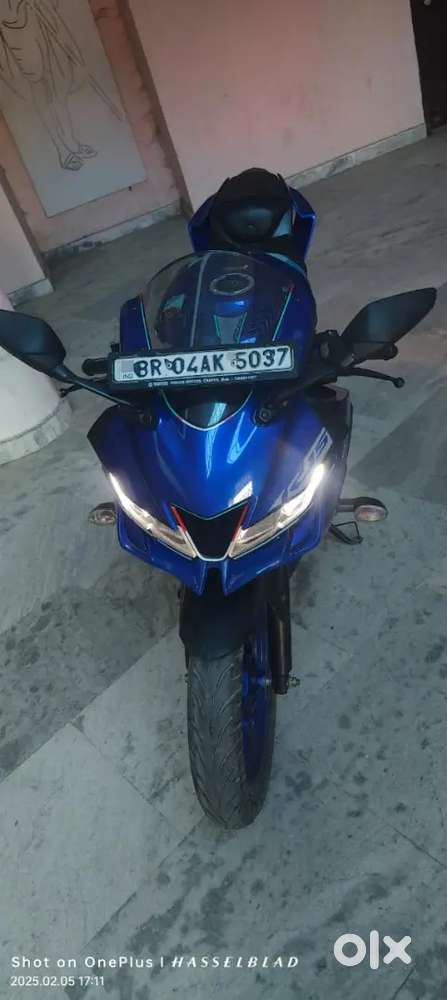 Yamaha R15 v3
